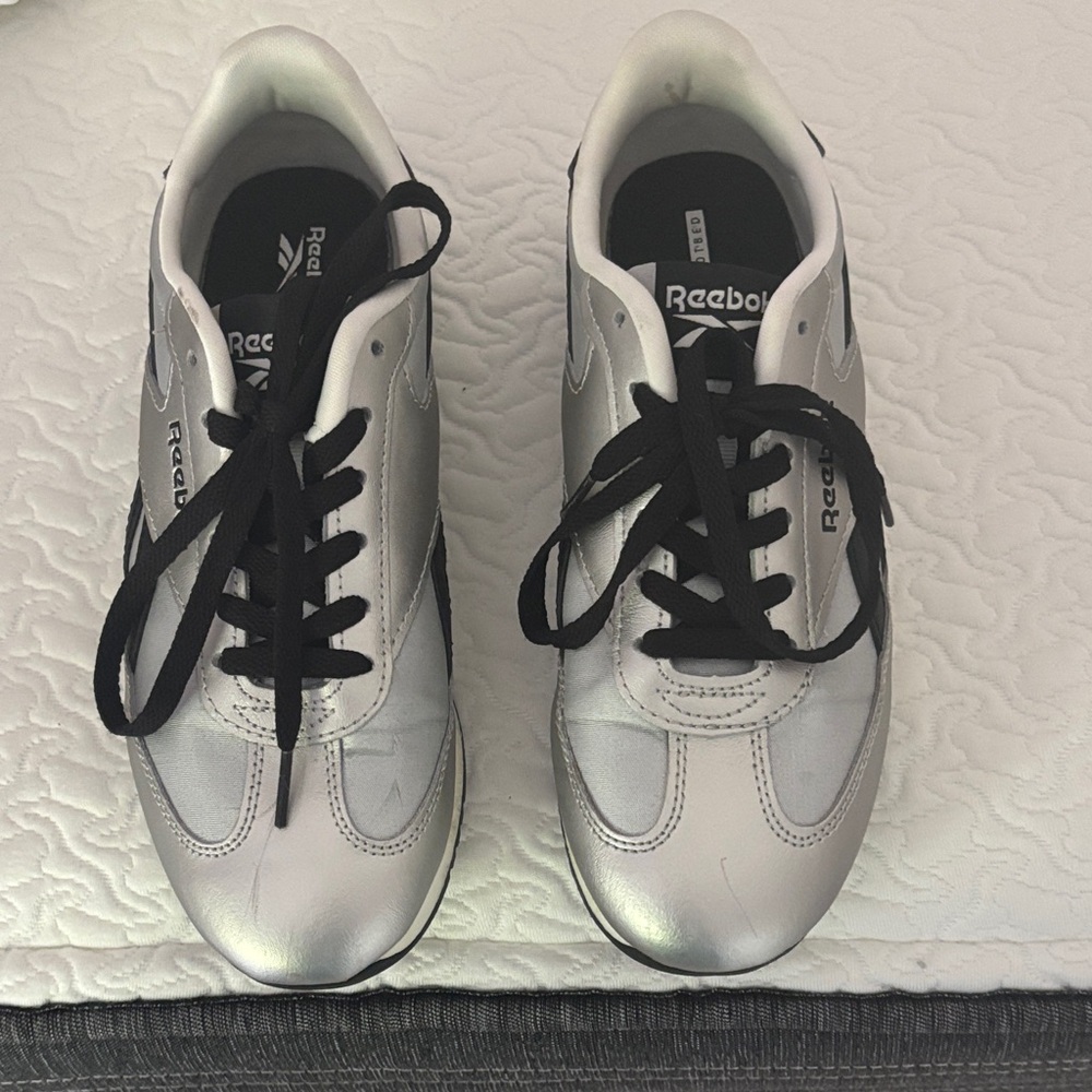 Reebok Silver Metallic Trainers with Black Laces